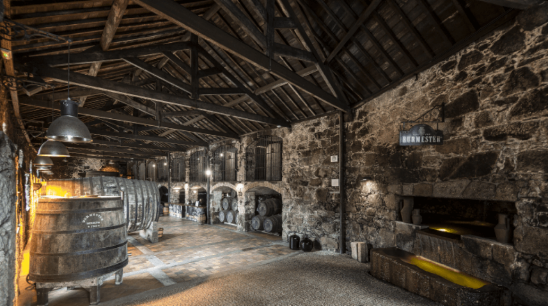 Tour & Wine Tasting in Burmester